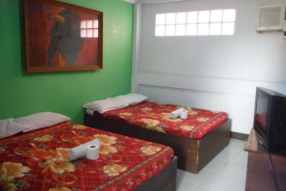 Antonio's Pension House