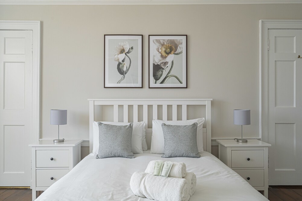 Warriston Crescent Apartment view 3