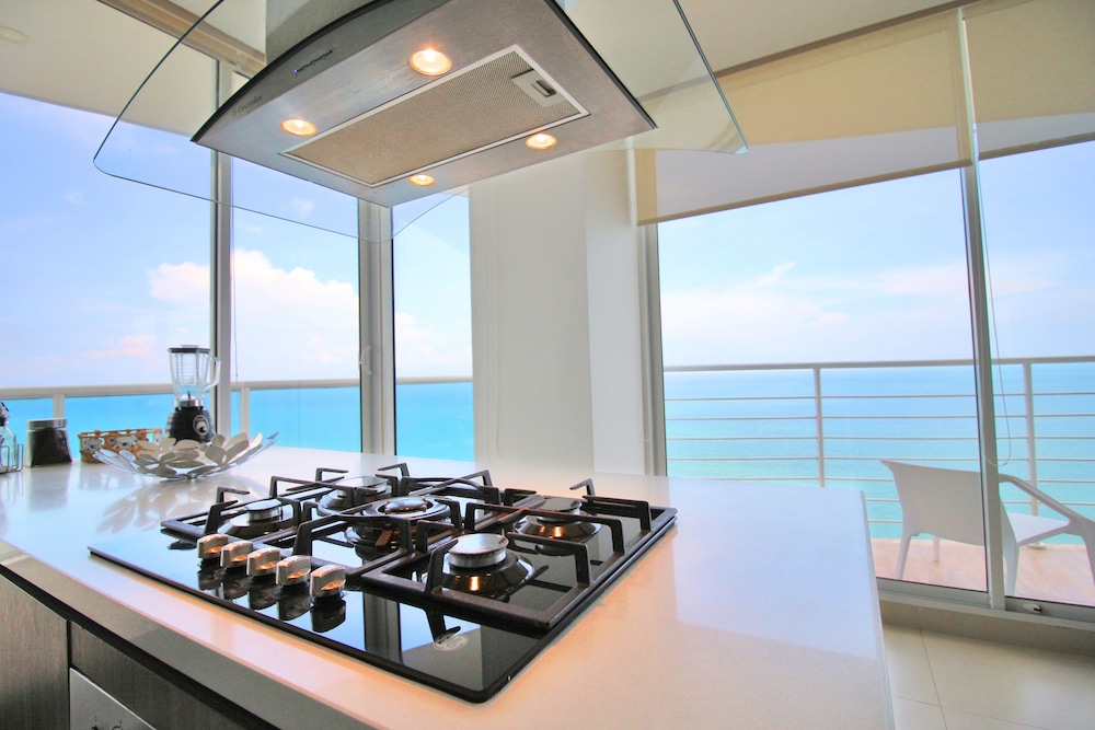 Apartamentos SOHO Elite - Frente al Mar