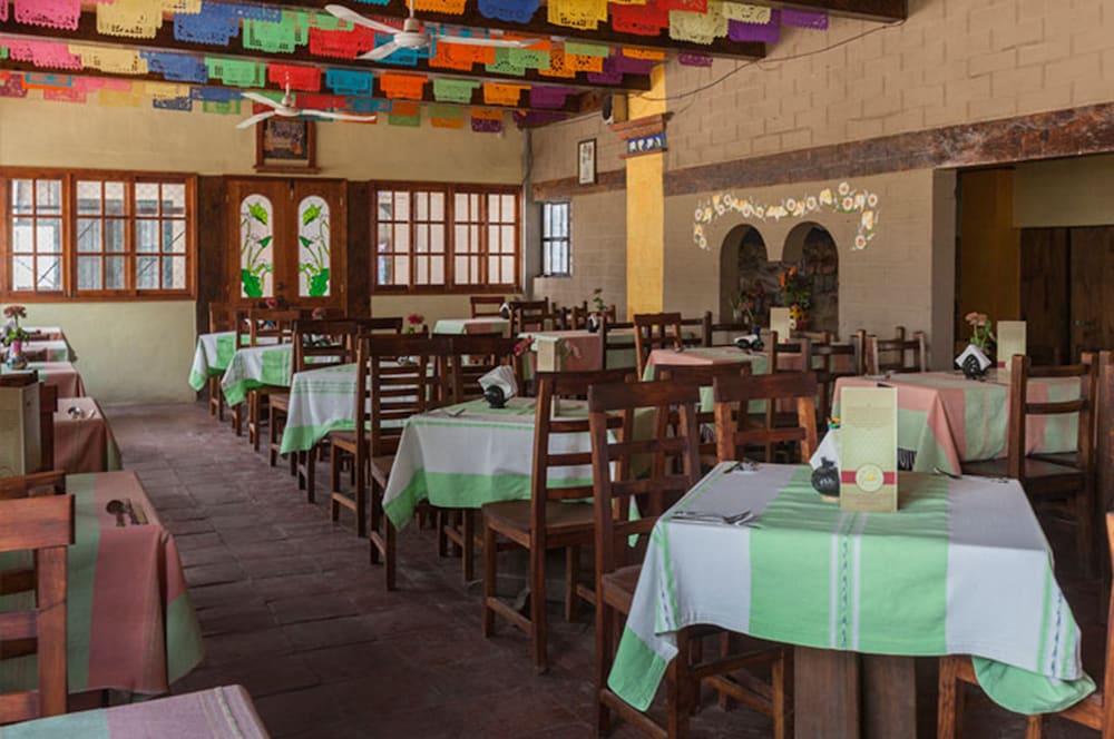 Hotel Donaji - Image 1