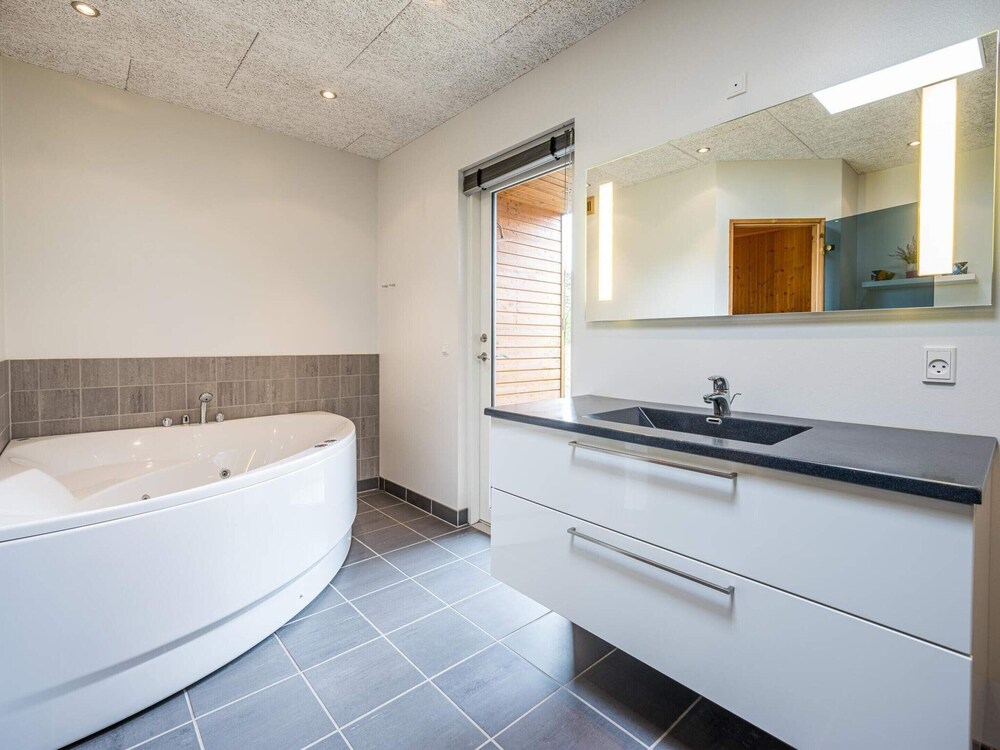 6 Person Holiday Home in Henne view 4