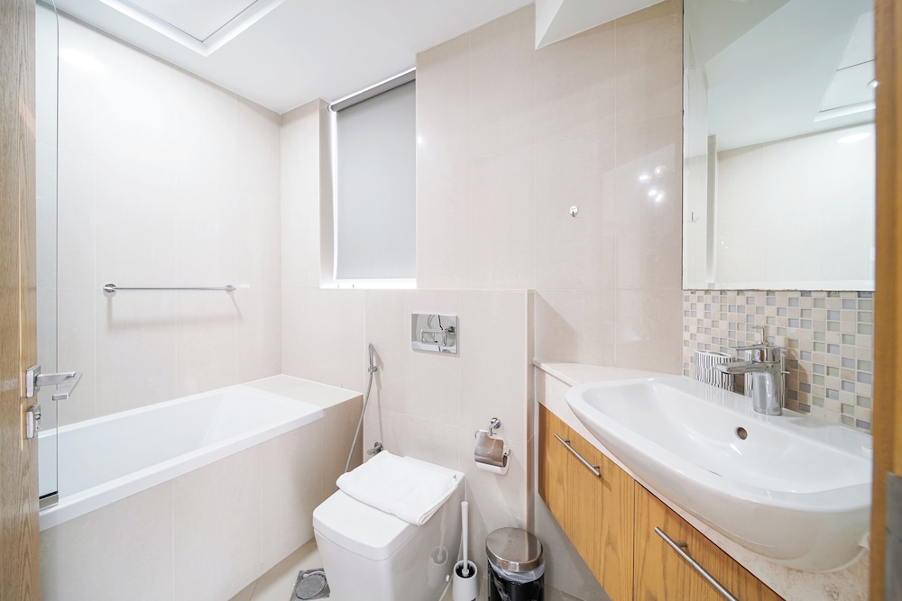 PVH - Burj Khalifa View 1BR - Bellevue 2