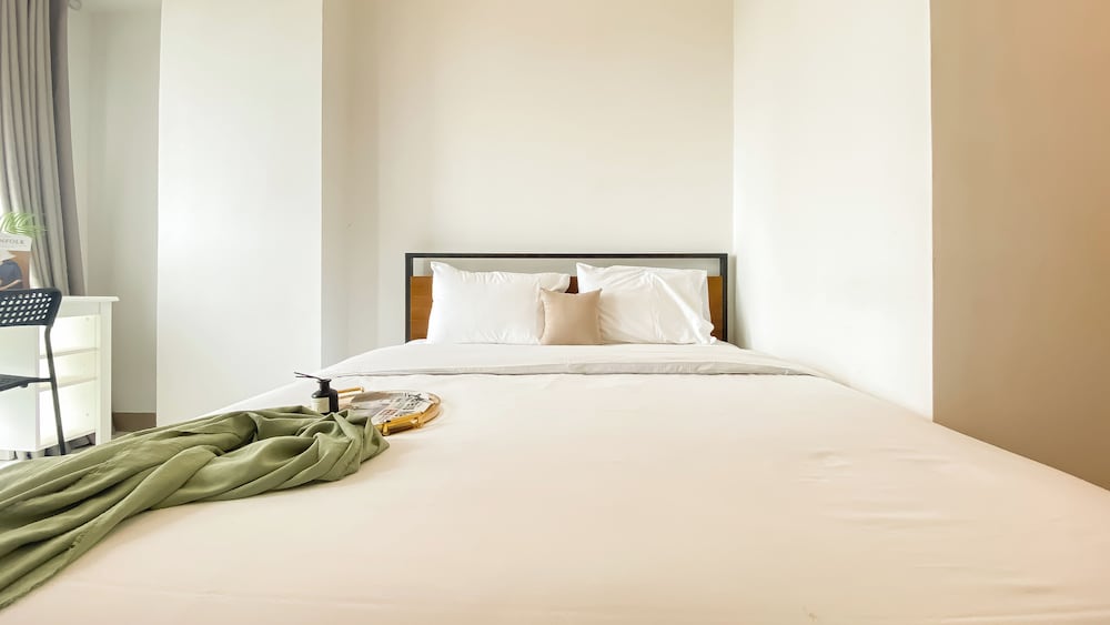 Homey And Minimalist Style Studio Apartment At Tokyo Riverside Pik 2