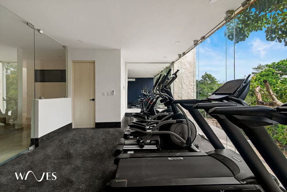 Exclusive Apt w Private Pool Surround Speakers