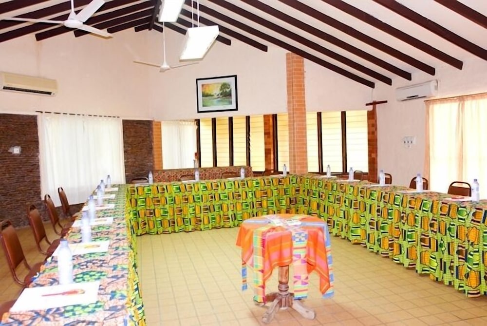 Afrikiko Riverfront Resort