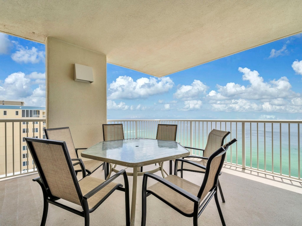 Majestic Beach Towers 2-1809