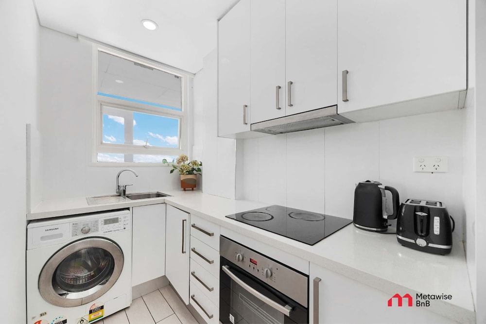 Metawise Harbour View Studio Kirribilli