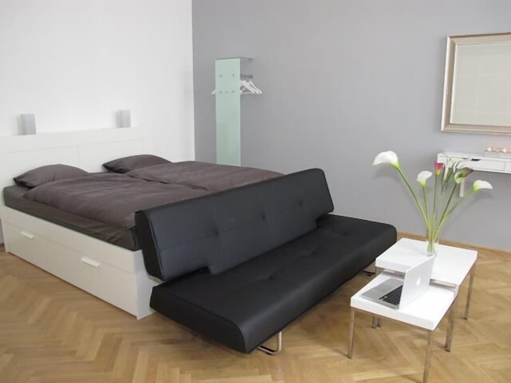 Central Vienna-Living Premium Suite