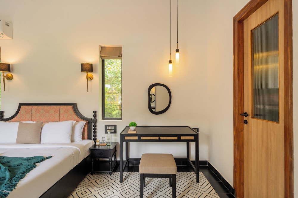 BellaVie | 3-BHK Villa With Private Pool & TV Lounge Area In A Gated Complex