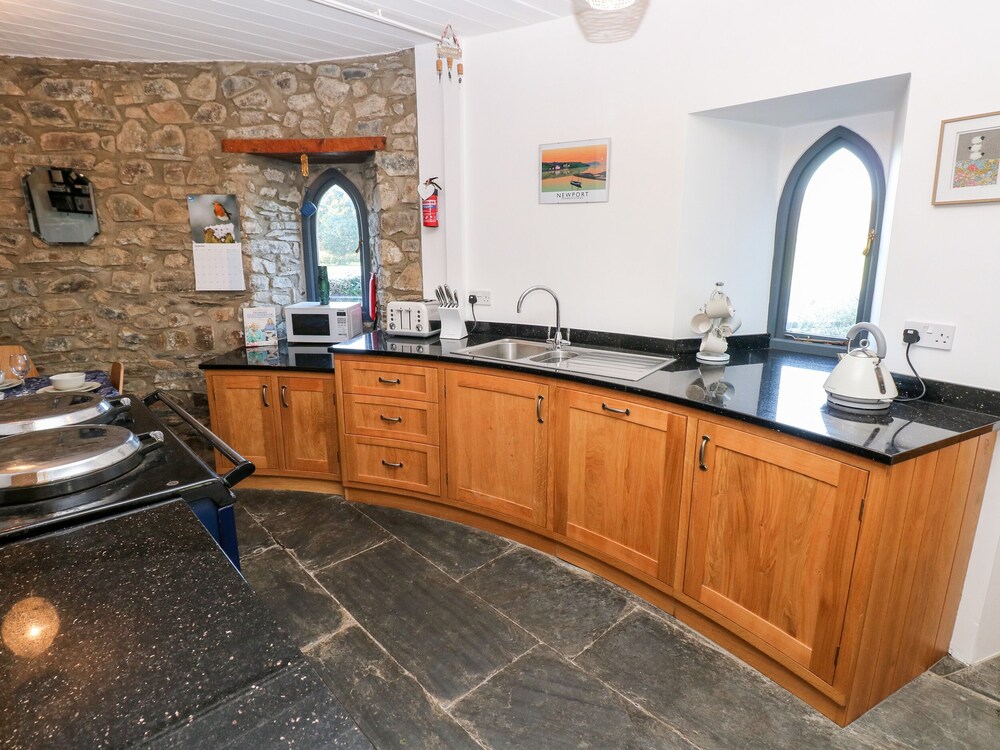 Llwyngwair Lodge