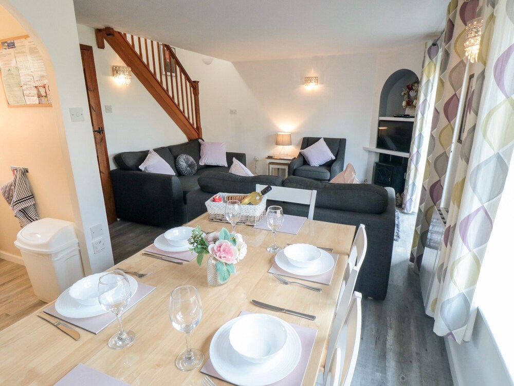Cha Cha's Cottage