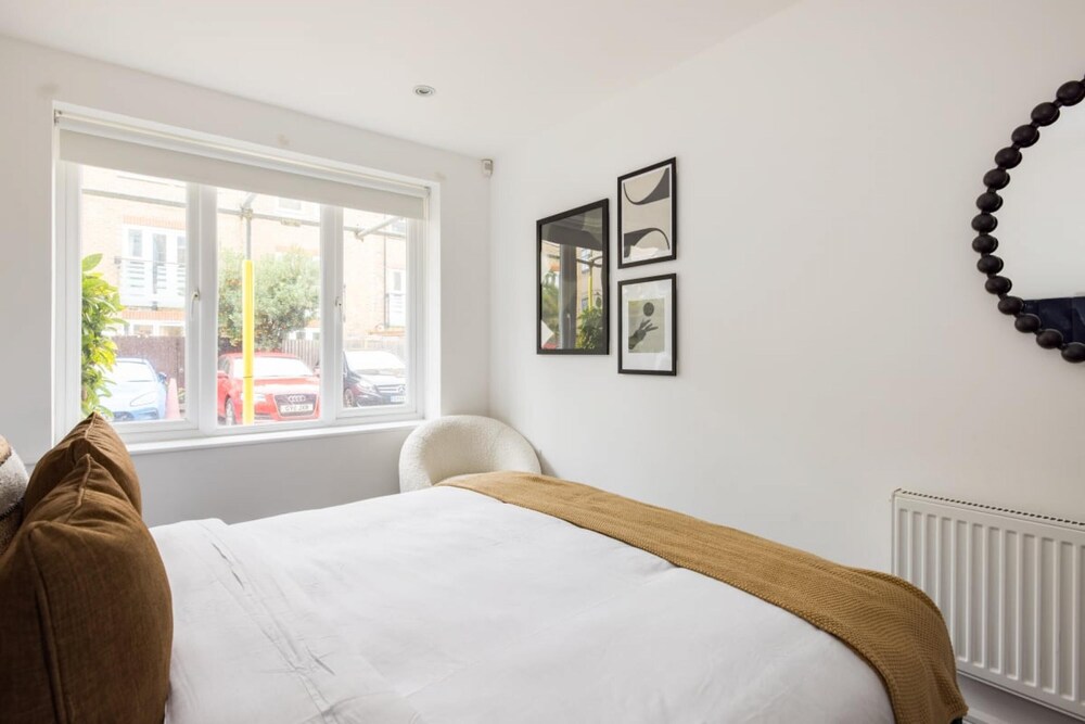 The Walworth Hideout - Elegant 2bdr Flat