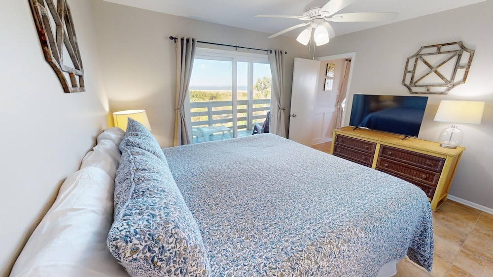 Lighthouse Point 3 by Tybee Vacation Rentals