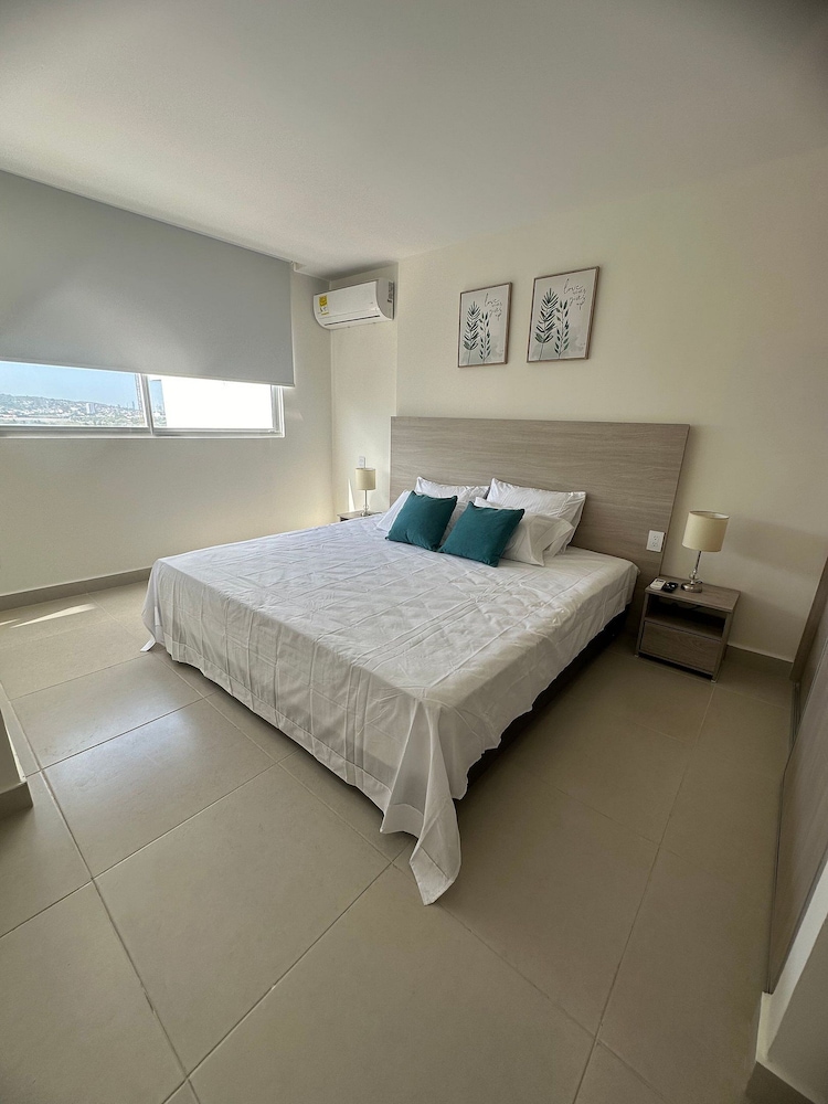 Sunno Beach Condominium - Playa Azul