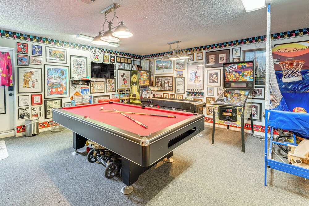 3 Mi to Disney World: Poolside Oasis w/ Game Room