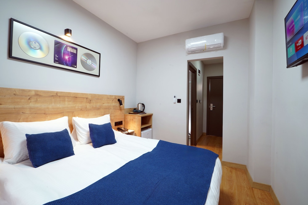 MEET İSTANBUL - Image 14