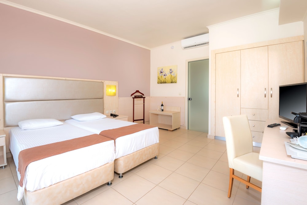 Kouros Palace Active Lifestyle Hotel photo 4