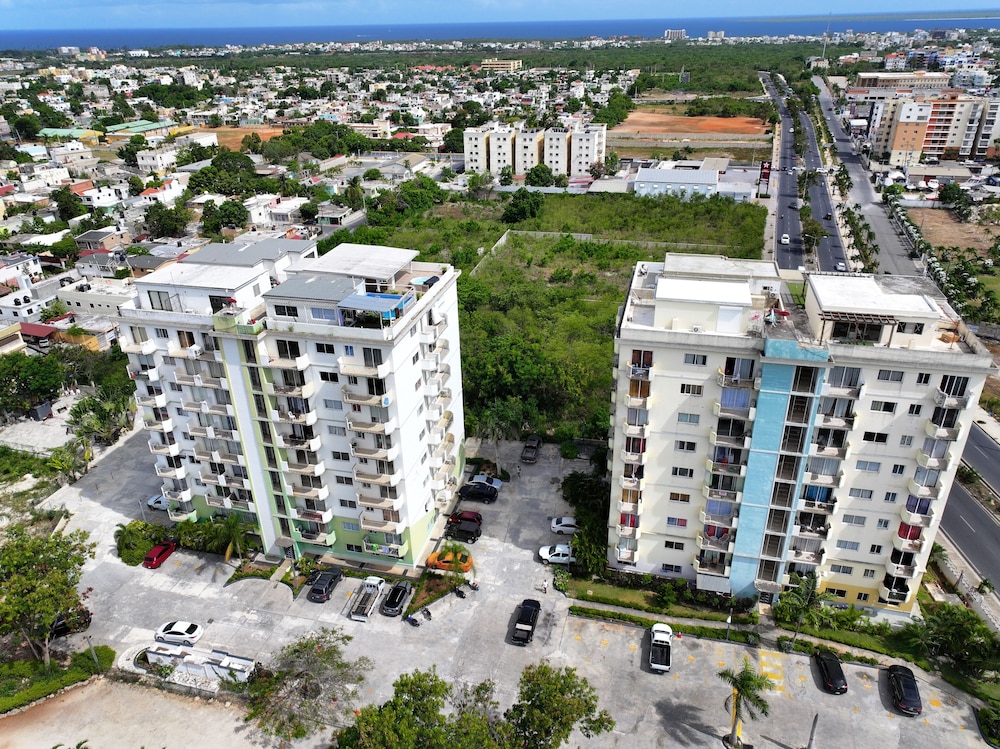 Hotel La Romana - Image 1