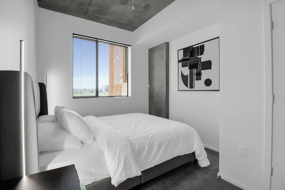 Phoenix Urban Luxury Escape