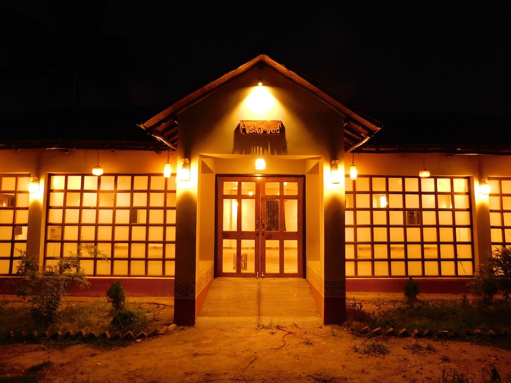 Gram Bangla Retreat