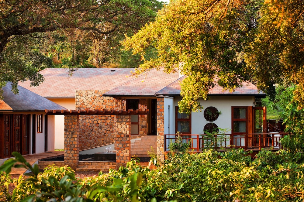 Lake Duluti Lodge