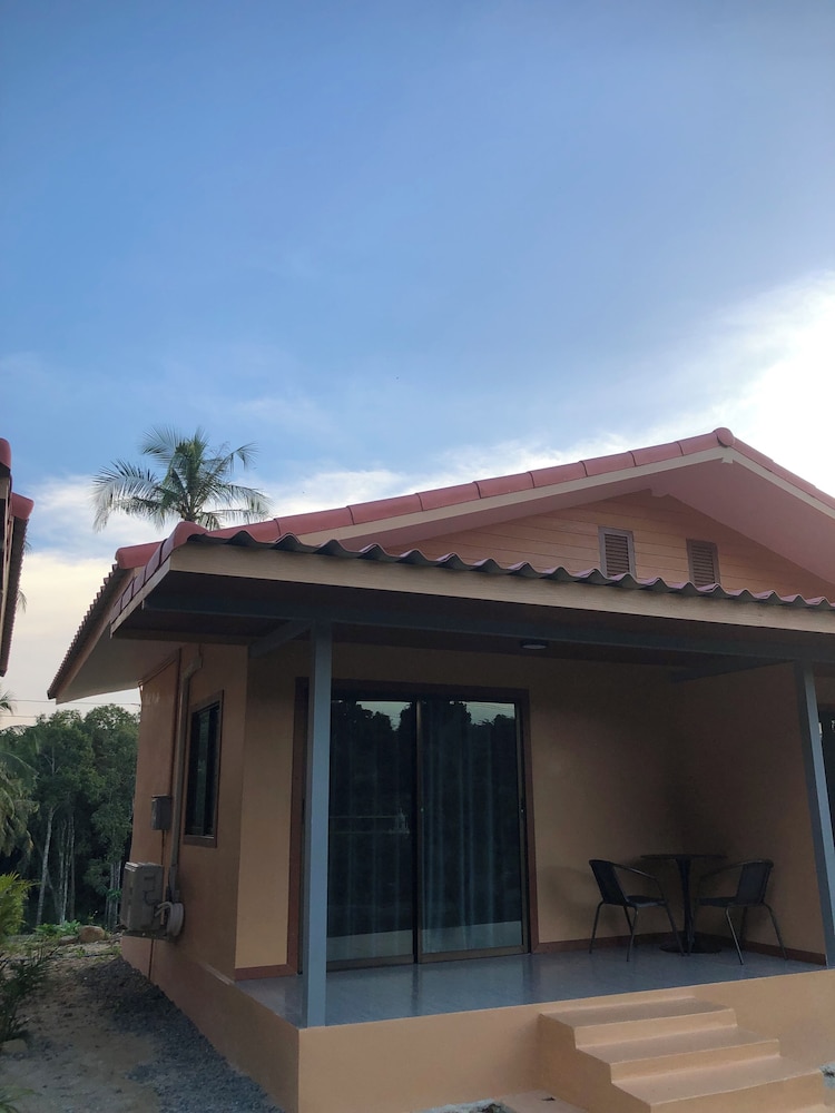 THE SUN HOMESTAY