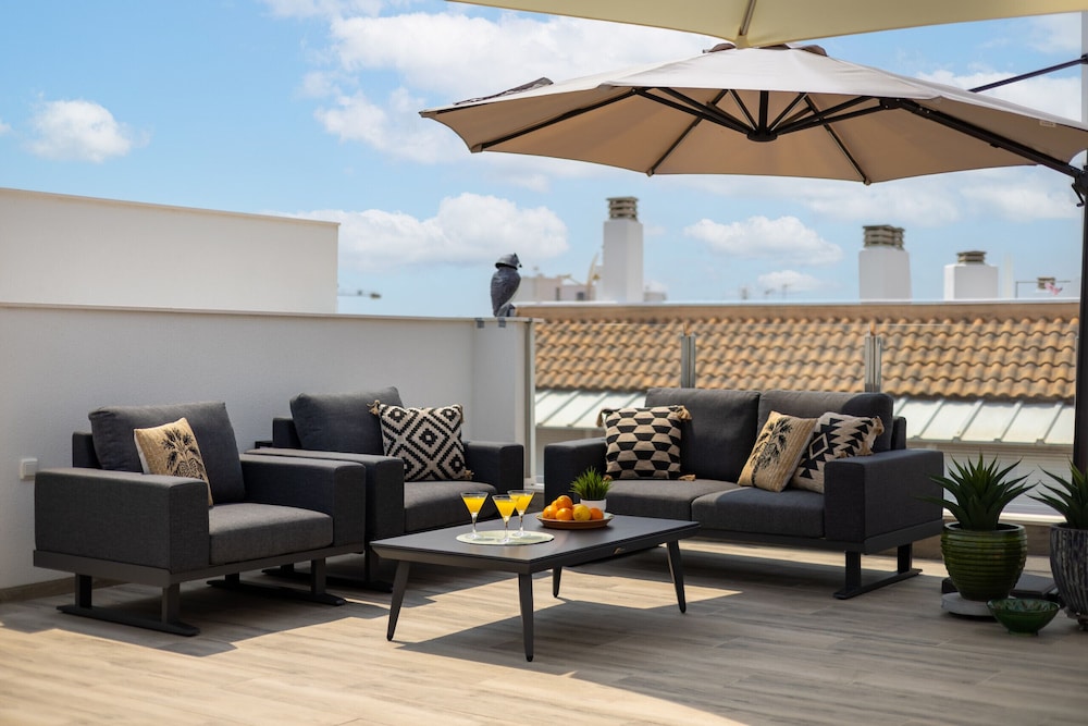 Penthouse Morning Star by Fidalsa