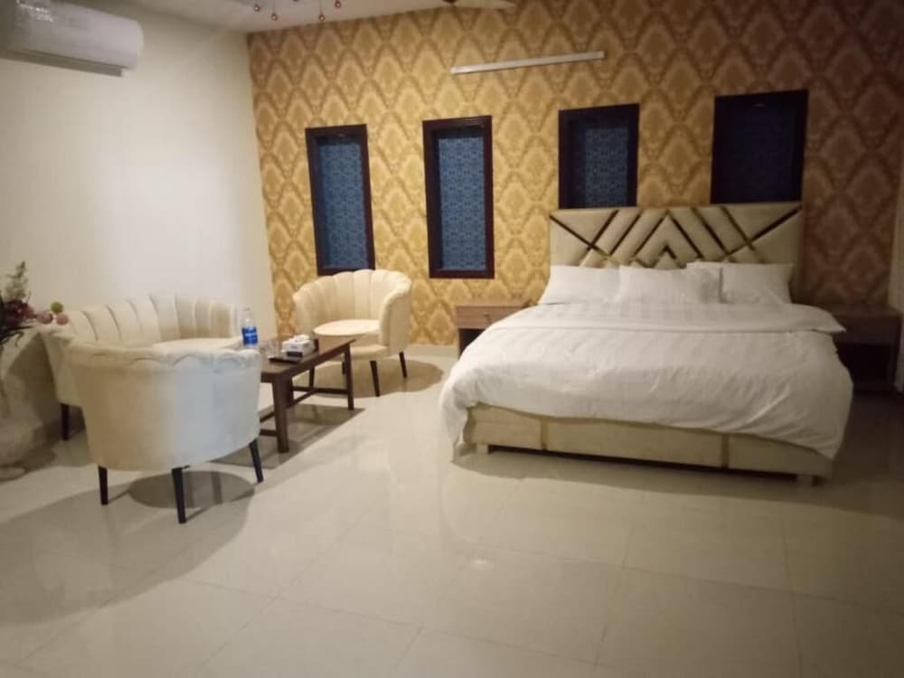 Green Hilton Guest House Islamabad view 5