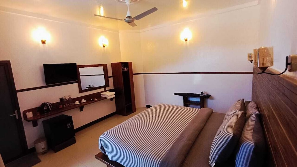Luk inn at huraa