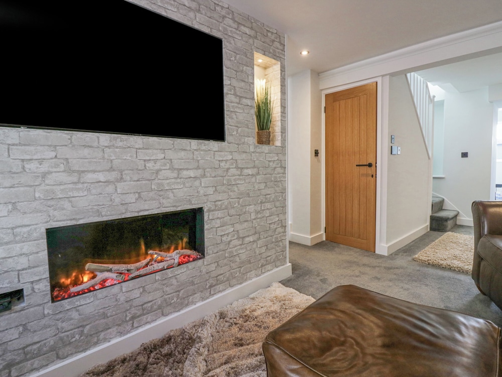 Crag View Cottage