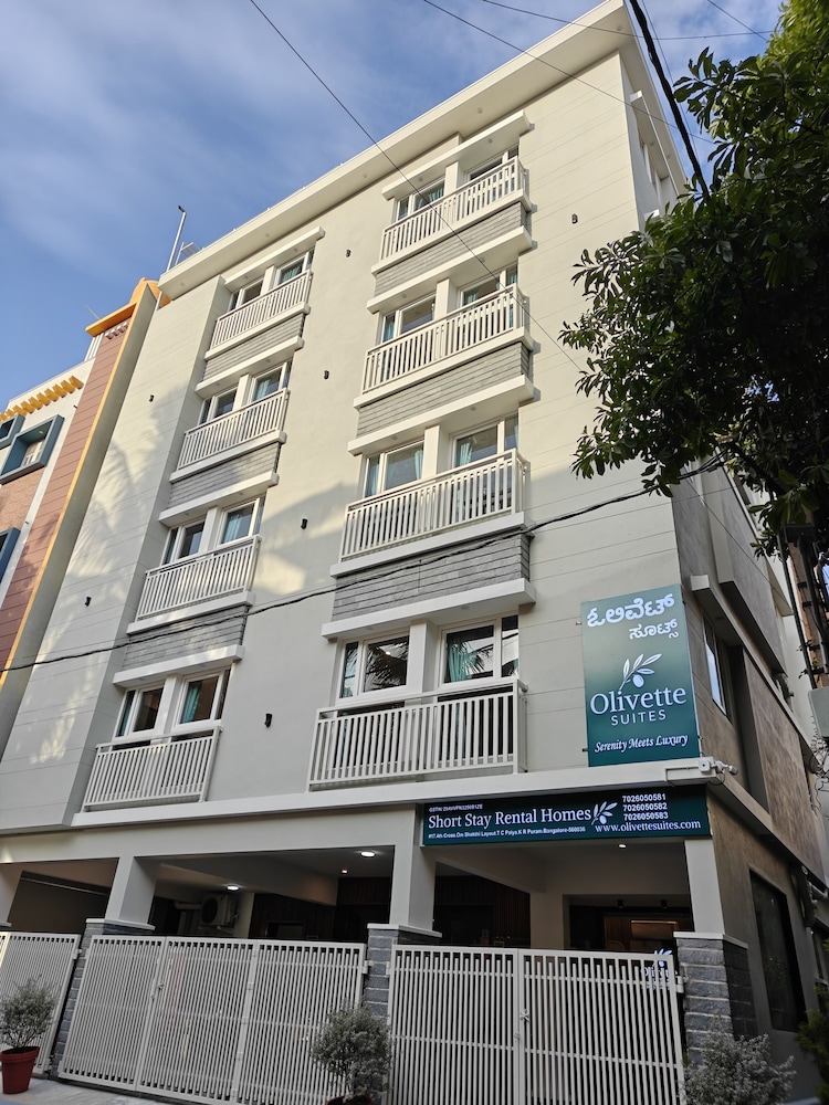 Olivette Suites