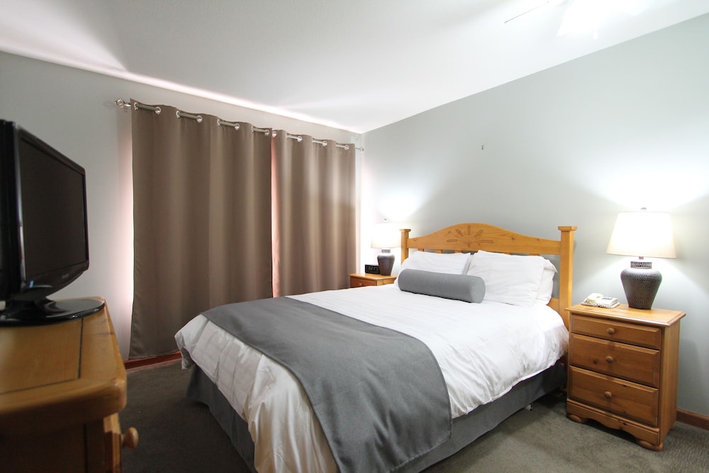 Northstar by Whistler Retreats - Image 4