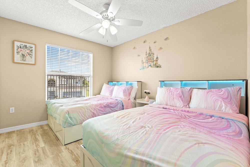 Jasmine Breeze Home for 12