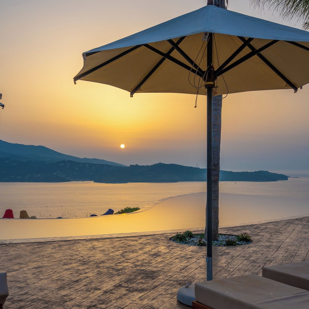 Arameras Beach Resort 45