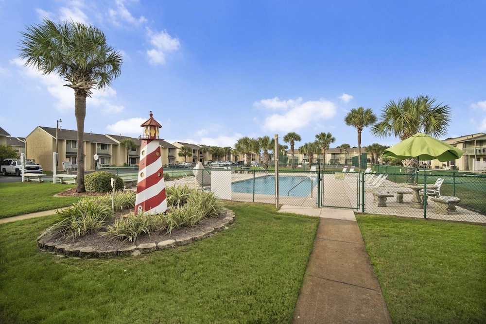 Gulf Highlands Unit 124 view 2