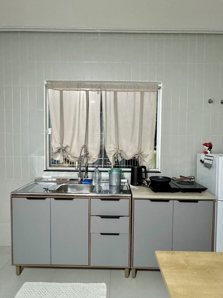 Prado Guest House
