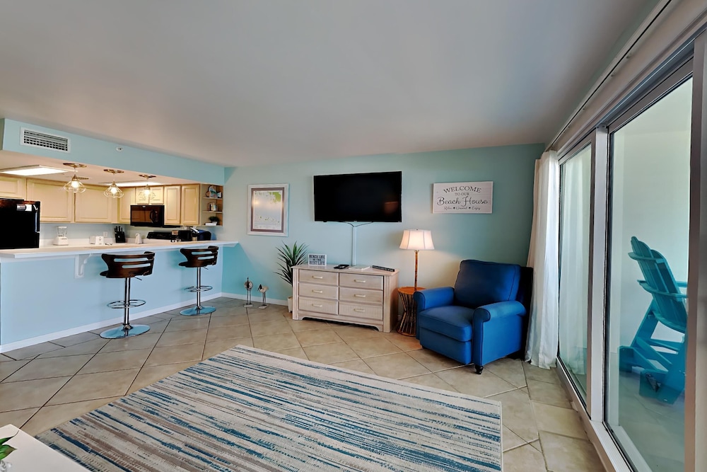 Cabana Club by Southern Vacation Rentals view 4