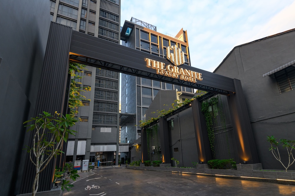 The Granite Luxury Hotel Penang 51