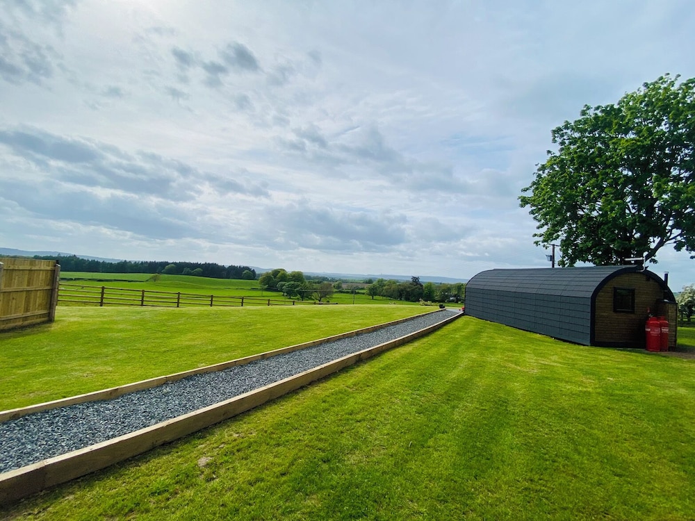 Dryfe Lodge