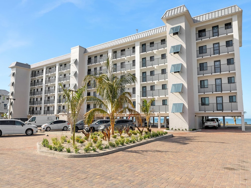 Seaside 2 by Distinctive Beach Rentals