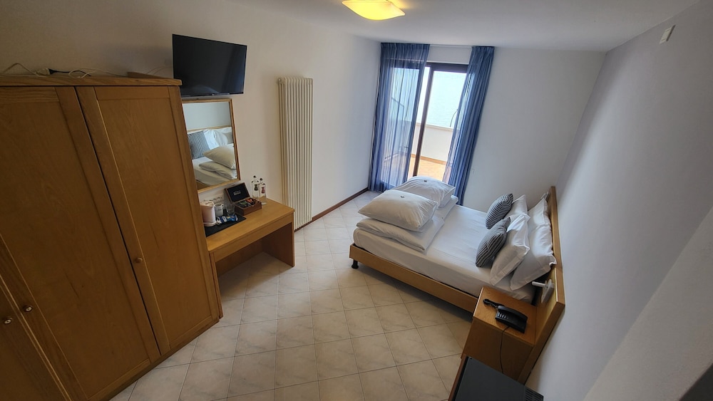 Villa Josefine Fron Lake - Adults Only