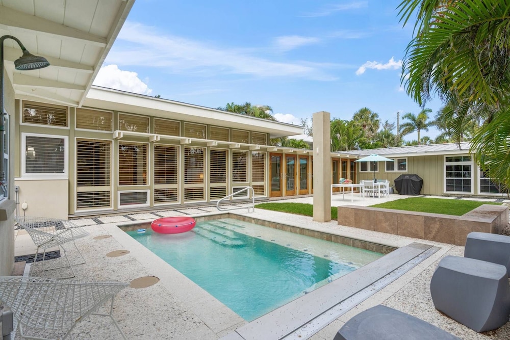 Hidden Treasure on Lido Key