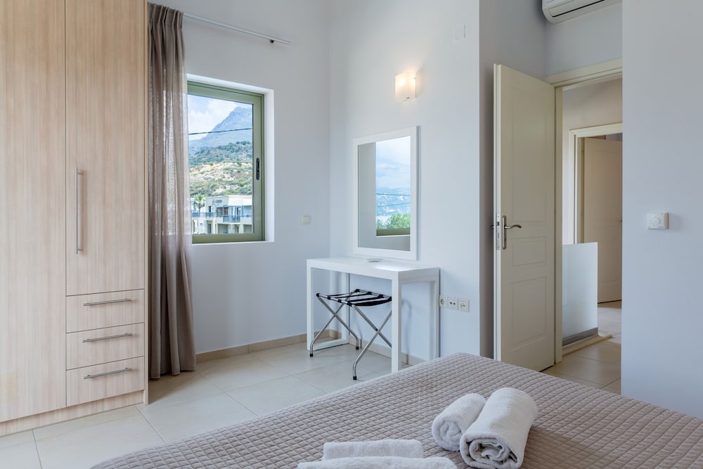 Plakias Resorts