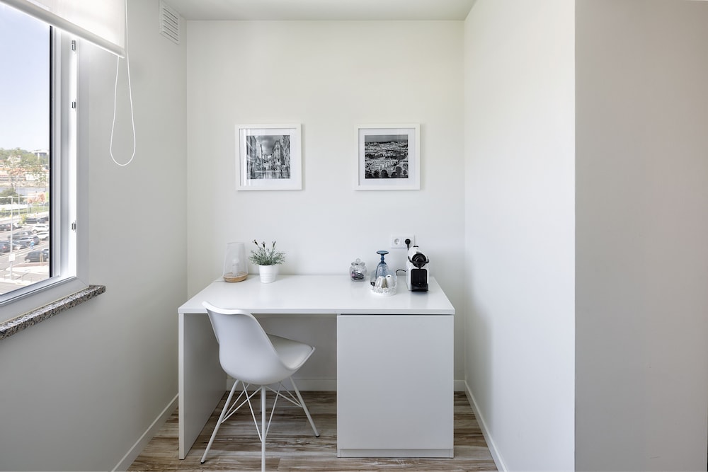 JR Studios & Suites — photo 28