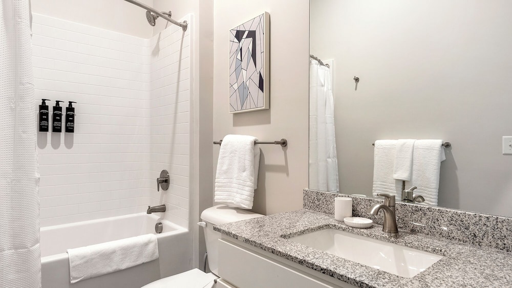 Landing Furnished Apartments - Northwest Charlotte