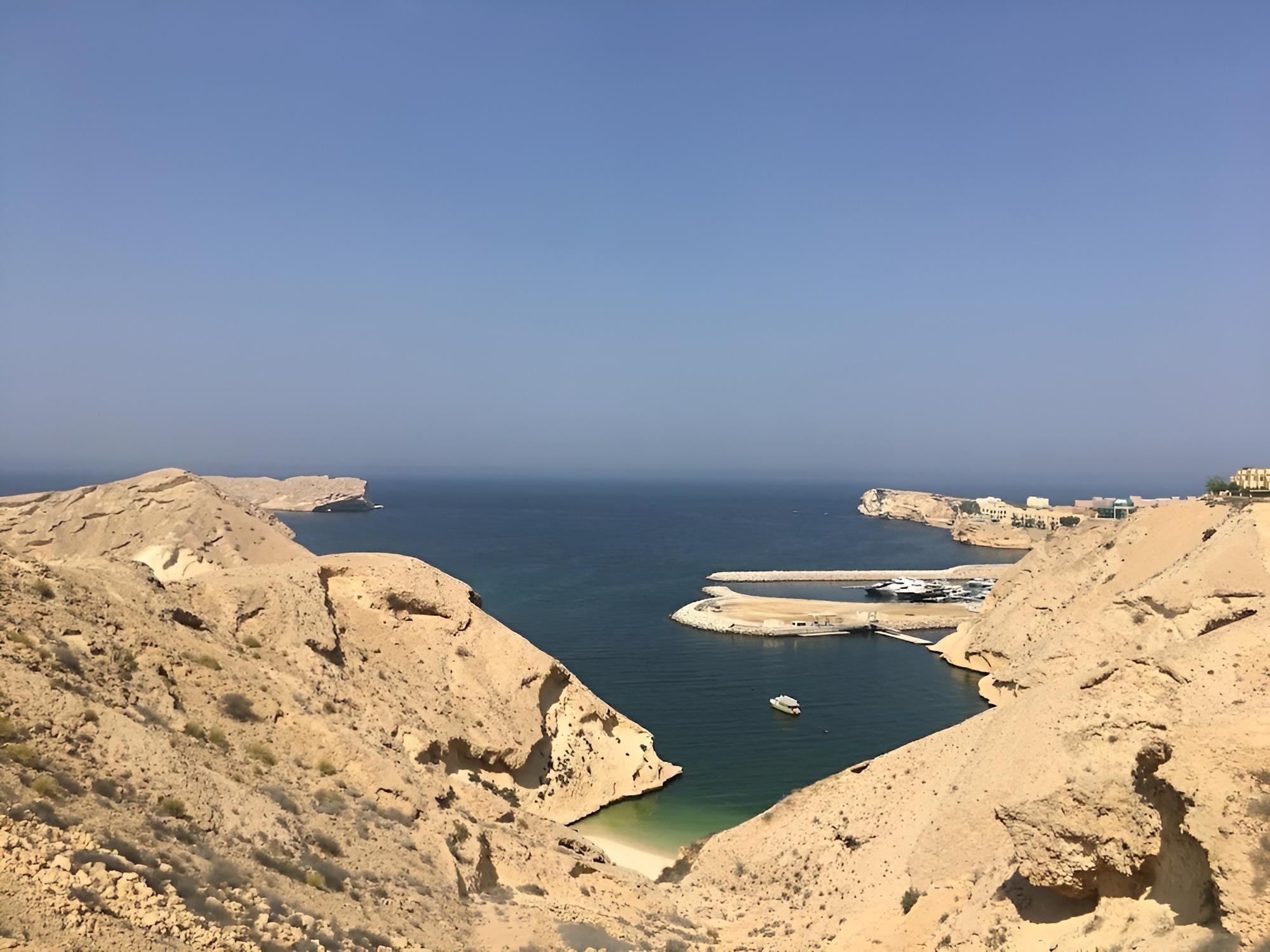 Muscat Hotel & Apartment