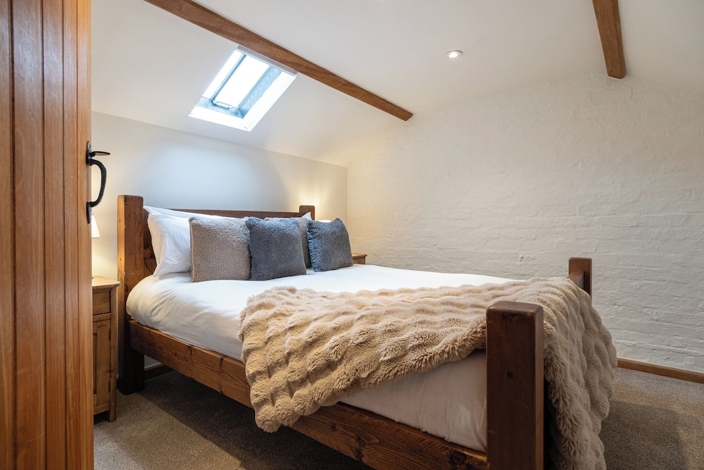 Coach House - Lovely Home in Cheltenham