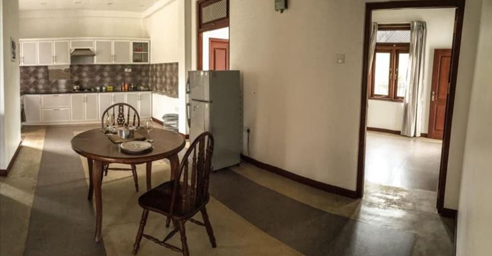 Negombo Holiday Home