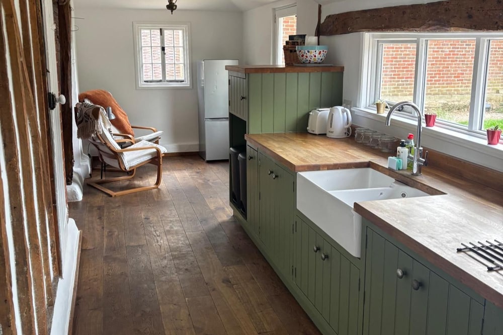 Countryside Cottage in Bulmer- Sleeps 6/7