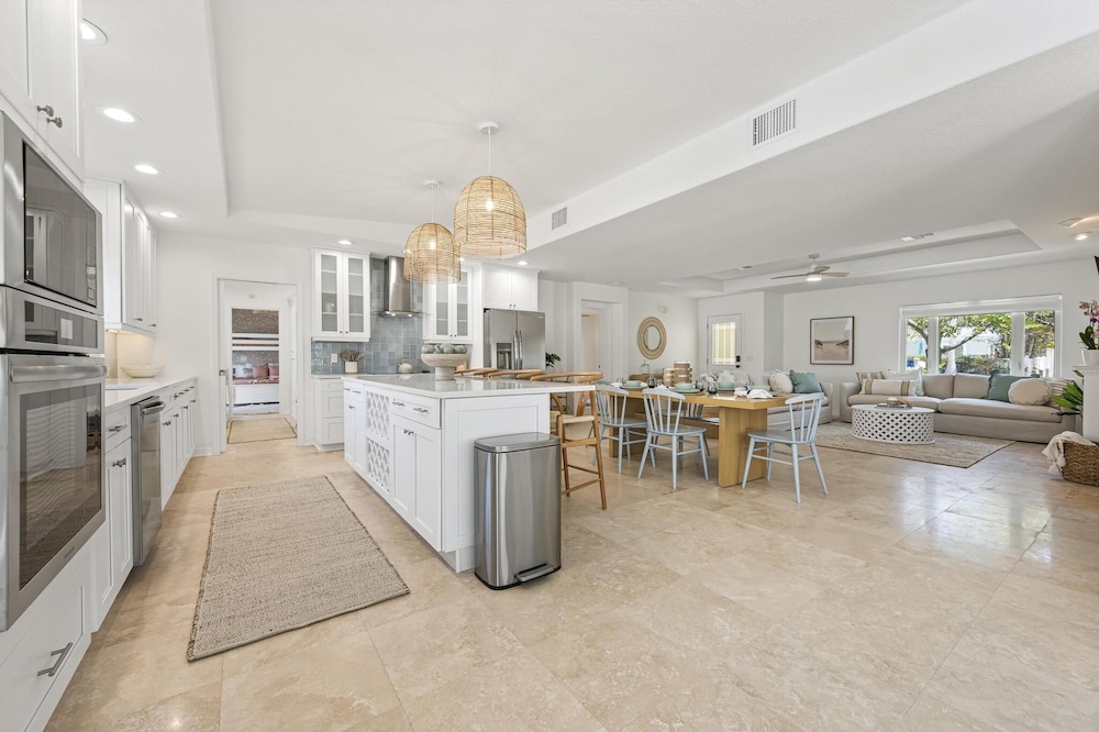 Latitude Adjustment Ami 3 Bedroom Home